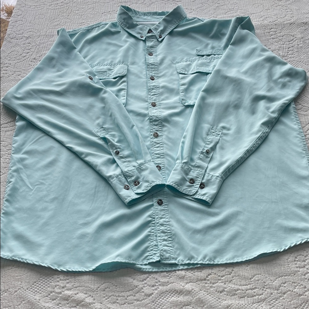 Light Blue Button-Up Sport/Fishing LS Shirt